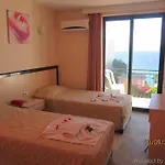 Melike Hotel 2*