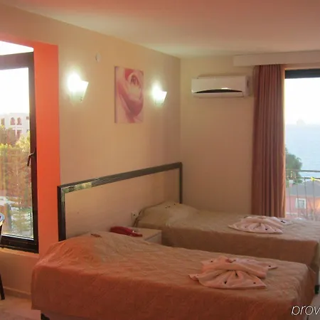 Melike Hotell