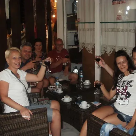 Otel Melike 2*