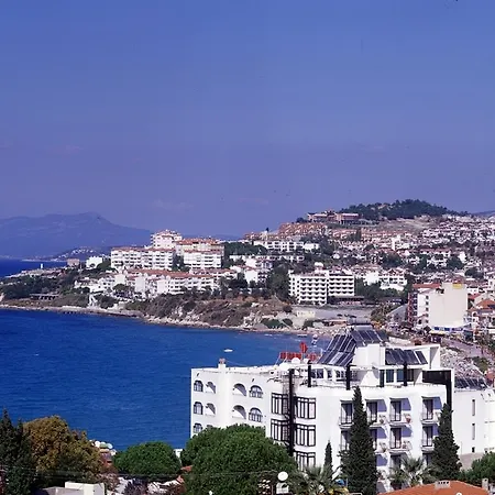 Melike Kuşadası