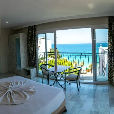 Melike Hotel Kusadası