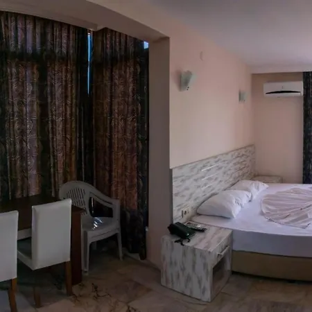 Melike Hotel 2*